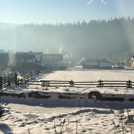 Zymova Vyshnya * Буковель
